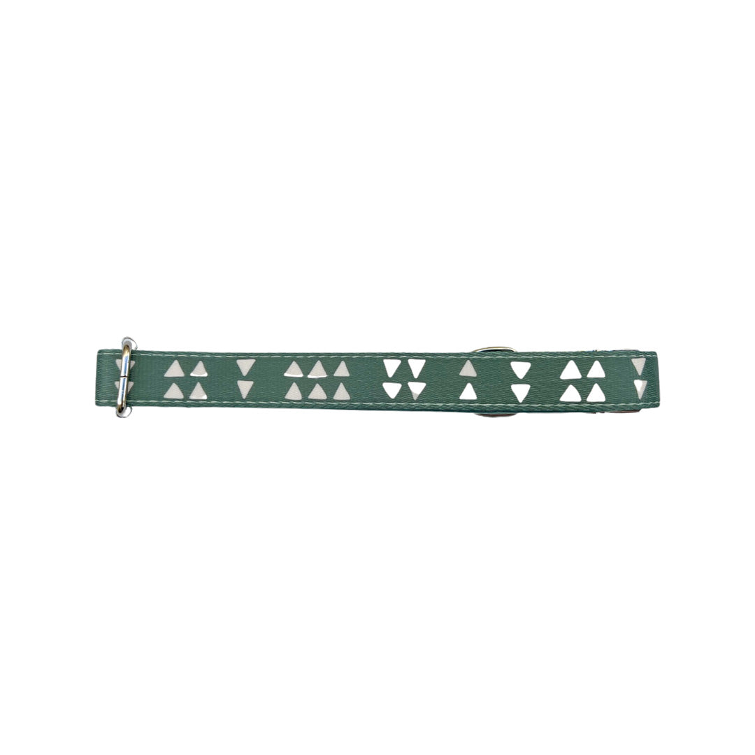 Angular Sage Collar